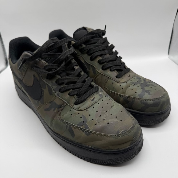 Nike Other - Nike Air Force 1 Low 07 LV8 Reflective Camo Mens 12 Olive Green 718152-203